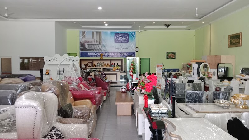 Warung Kopi di Jalan Ir Juanda: Saingan Rival Saat Citimall Datang